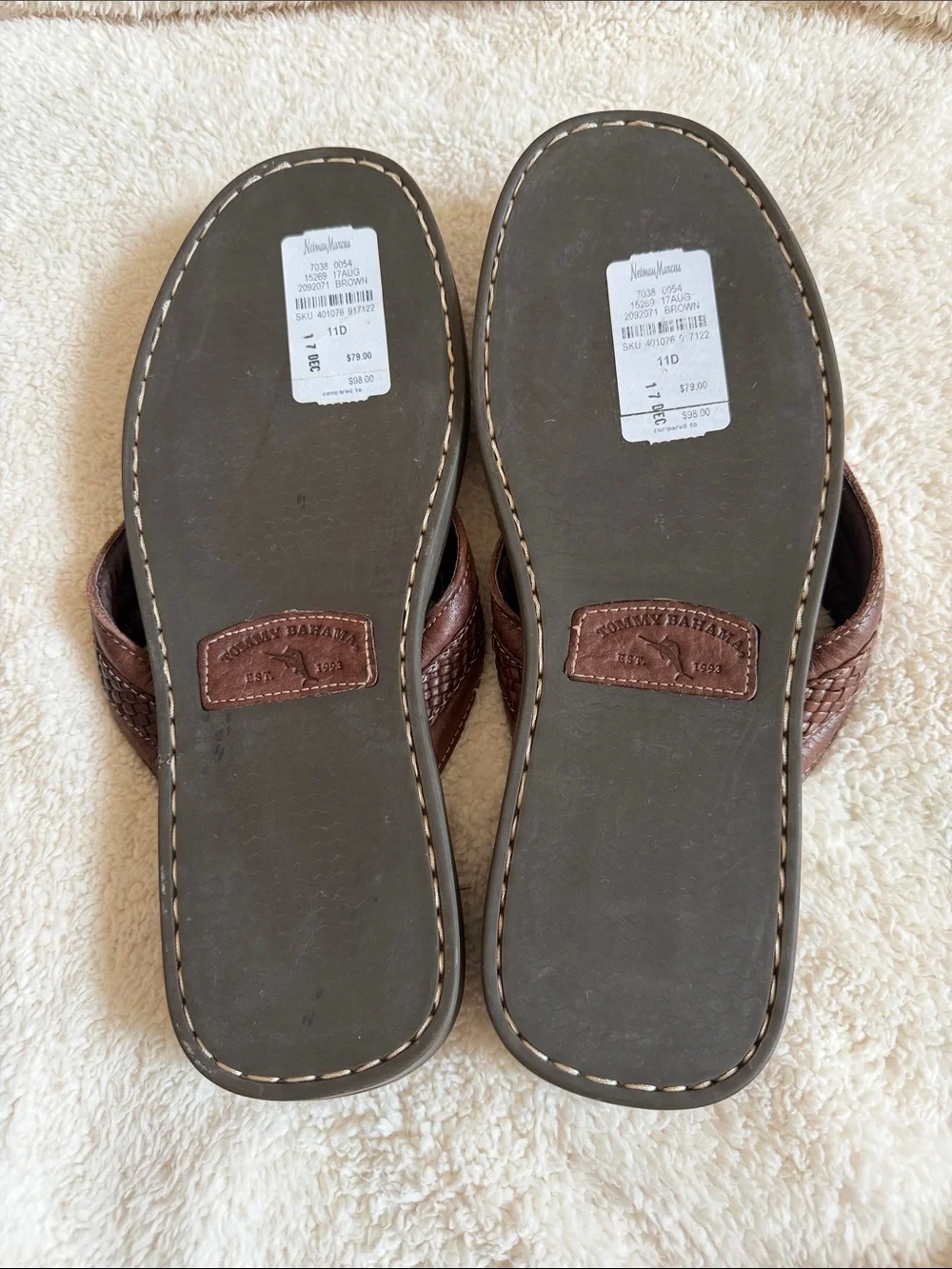 Tommy Bahama Brown Leather Men’s Flip-Flop Sandals/Brand new!